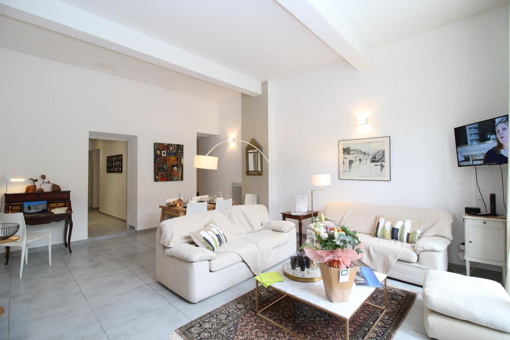 T3 Appartement Hypercentre Proche Commerce- Parking - 2 Chambres Wifi Gratuit 亞維農 外观 照片