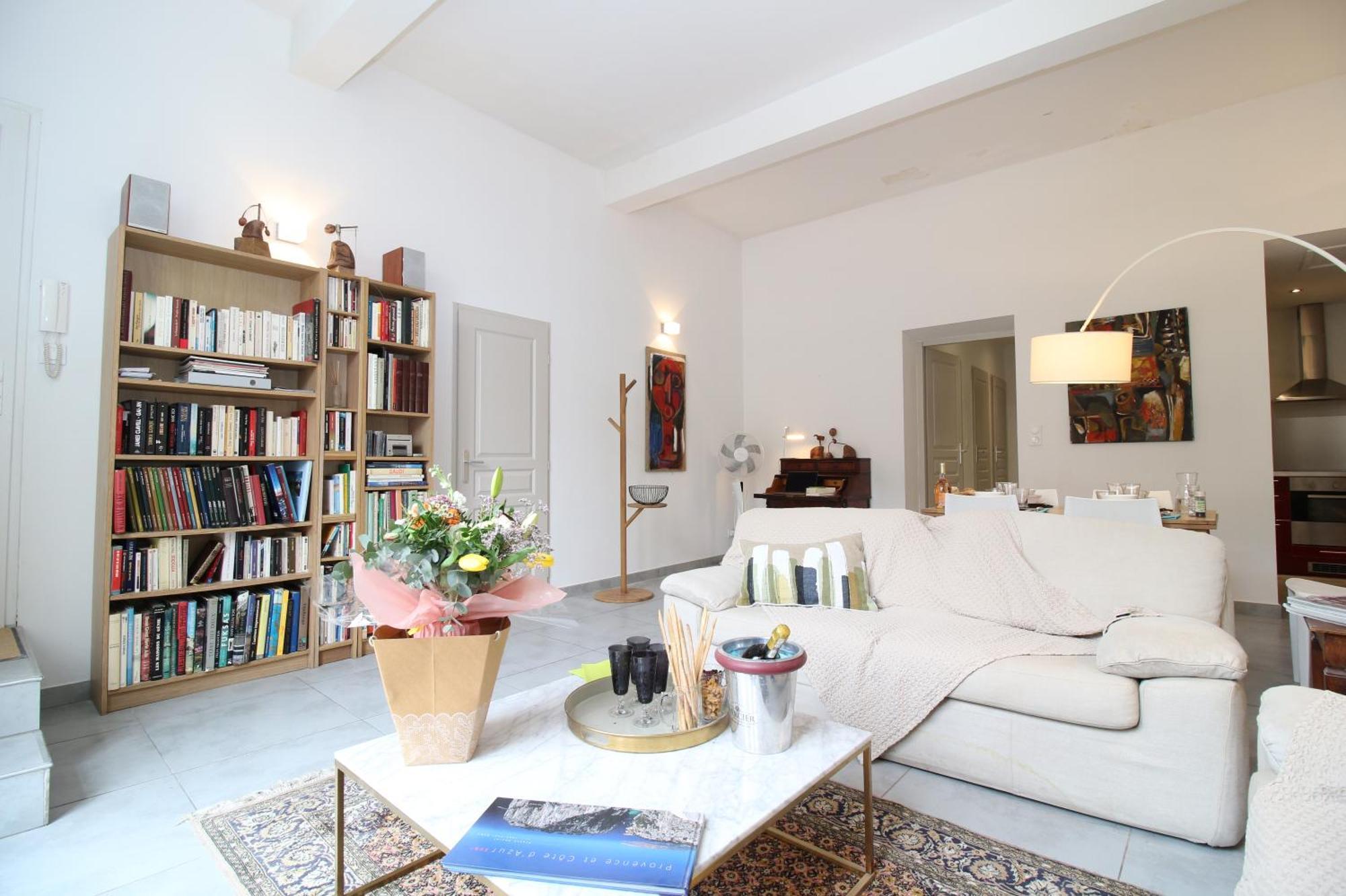 T3 Appartement Hypercentre Proche Commerce- Parking - 2 Chambres Wifi Gratuit 亞維農 外观 照片